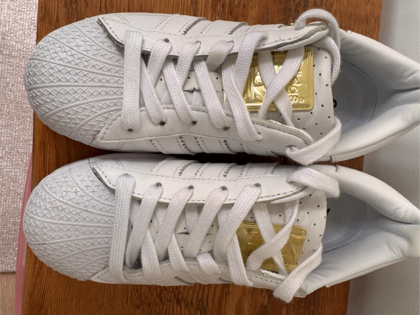 Adidas Superstar Sneakers White Gold Size 5 - photo 2