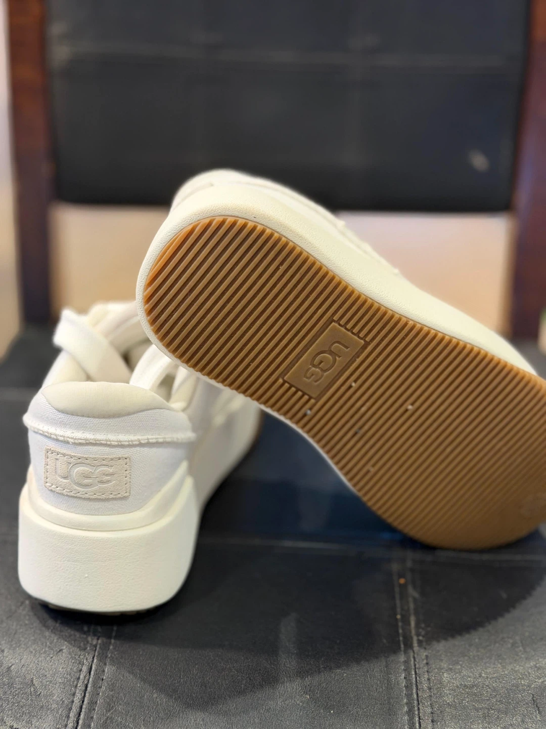 UGG White Canvas Sneakers - Size 36 EU - photo 4