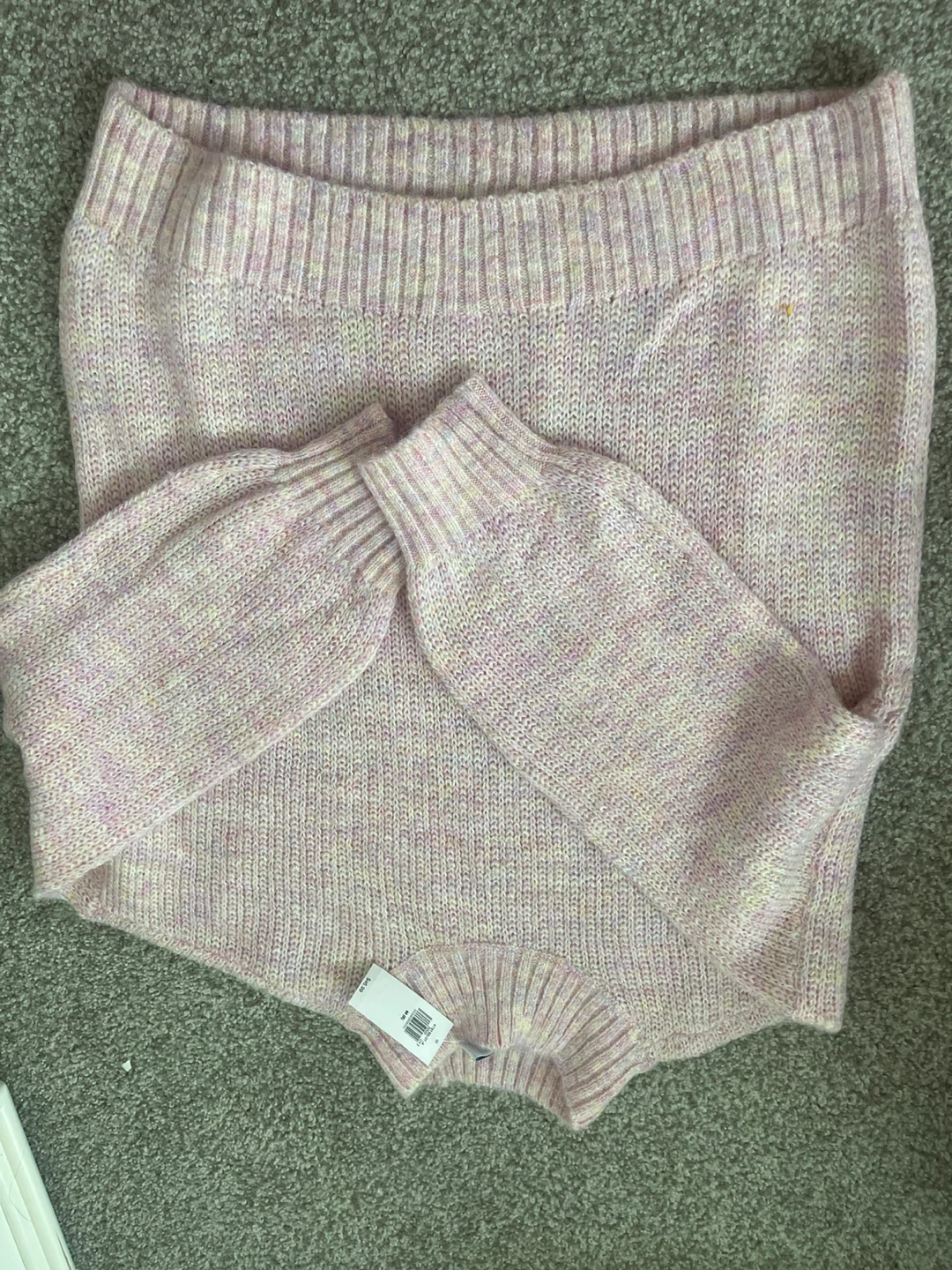 Random kids clothes ranging sizes m-xl 🏆