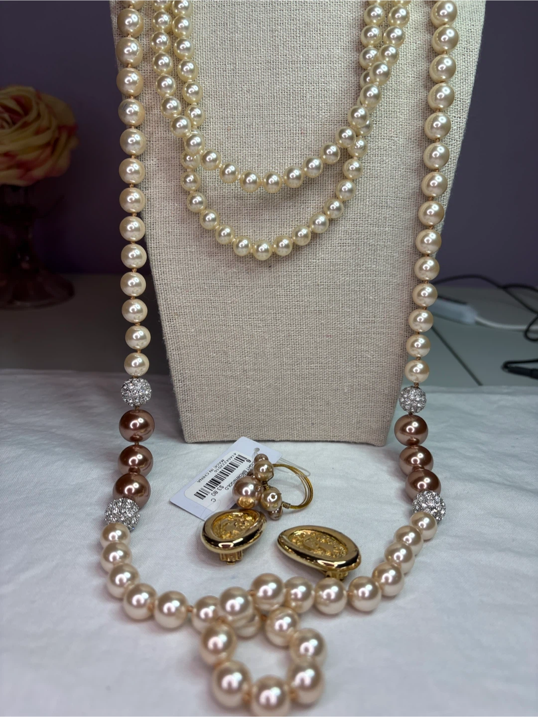 Faux pearls, earrings & faux pearl ring.