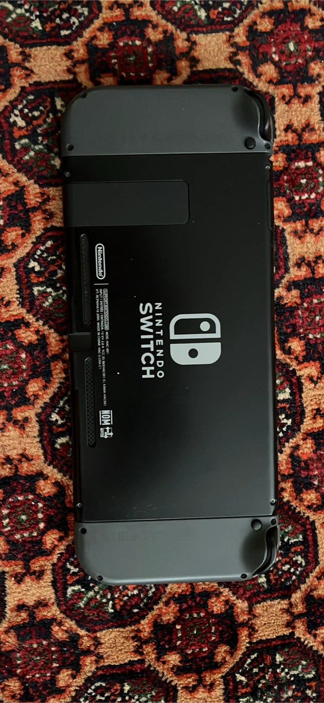 Nintendo Switch Console - photo 2