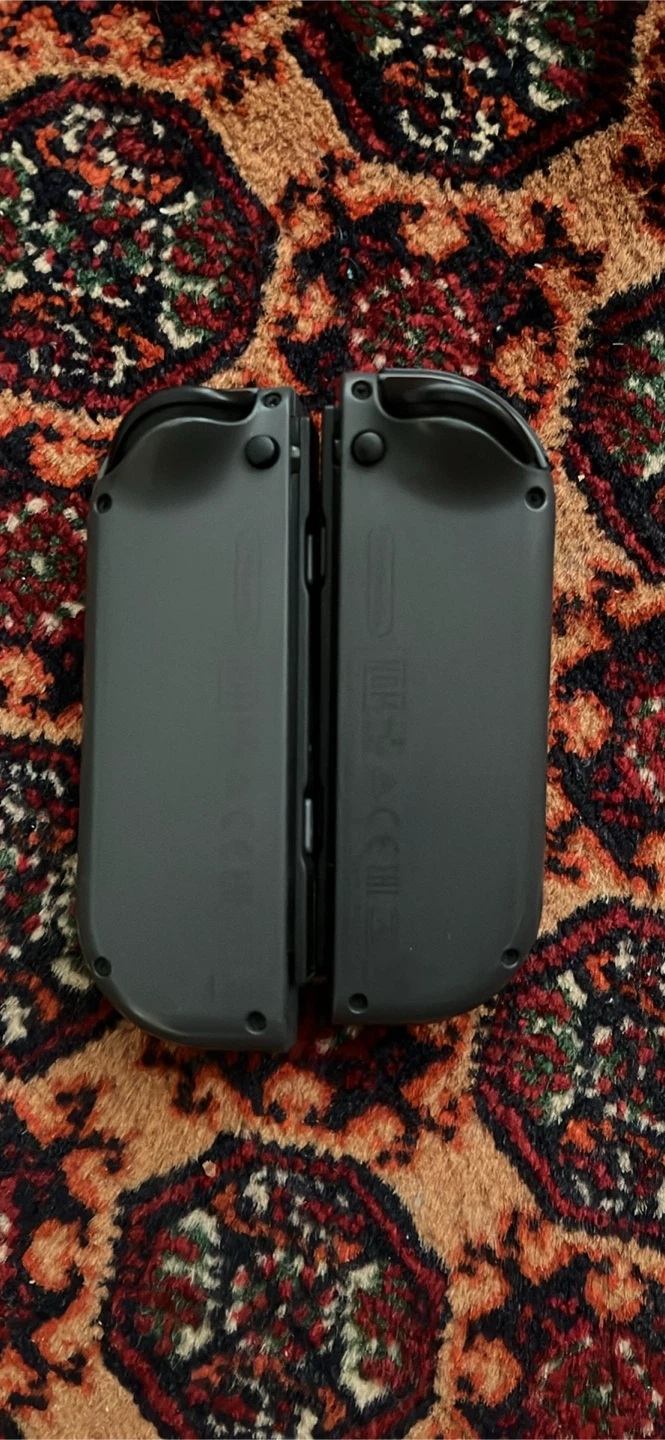Nintendo Switch Console - photo 3
