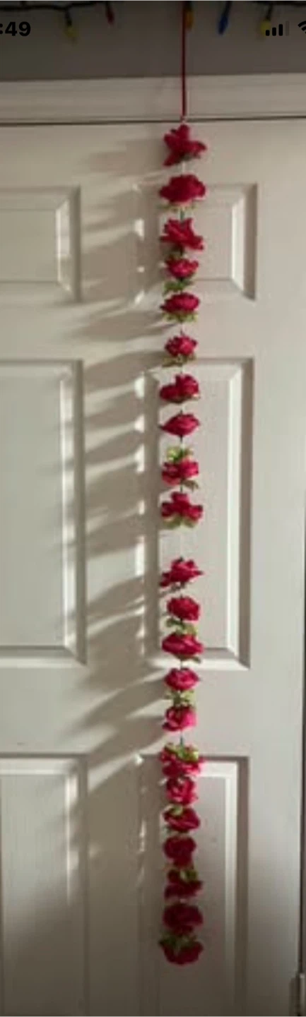 Artificial garlands (yellow, white, pinks) - photo 3