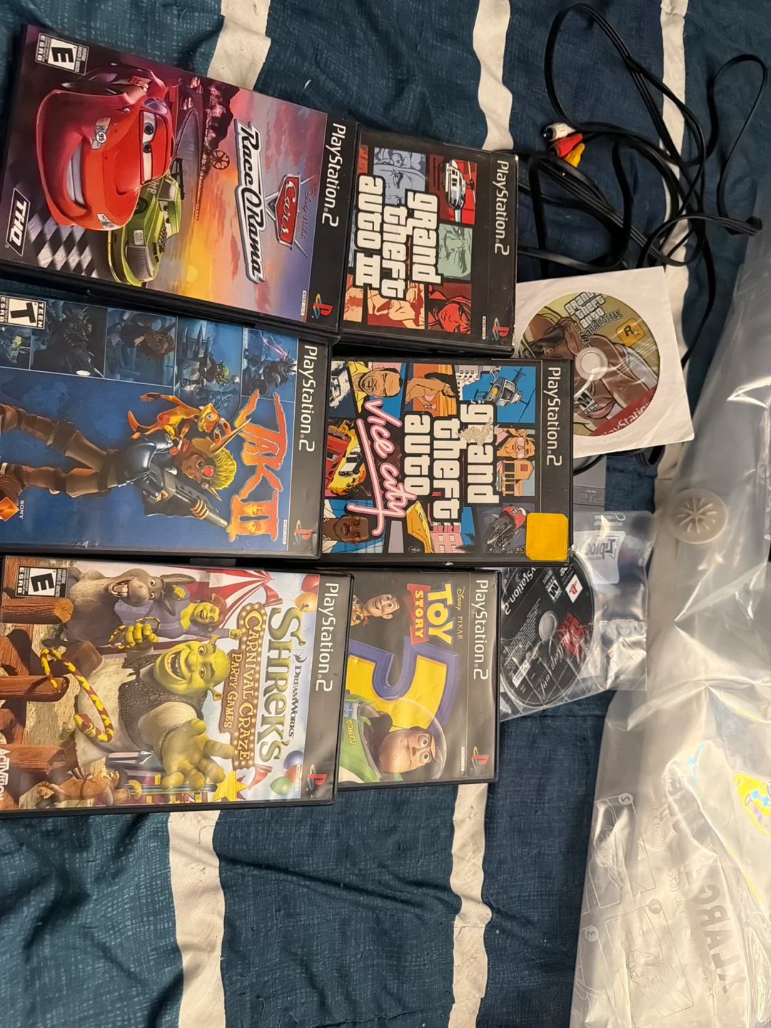 PlayStation 2 Console with Games - photo 2