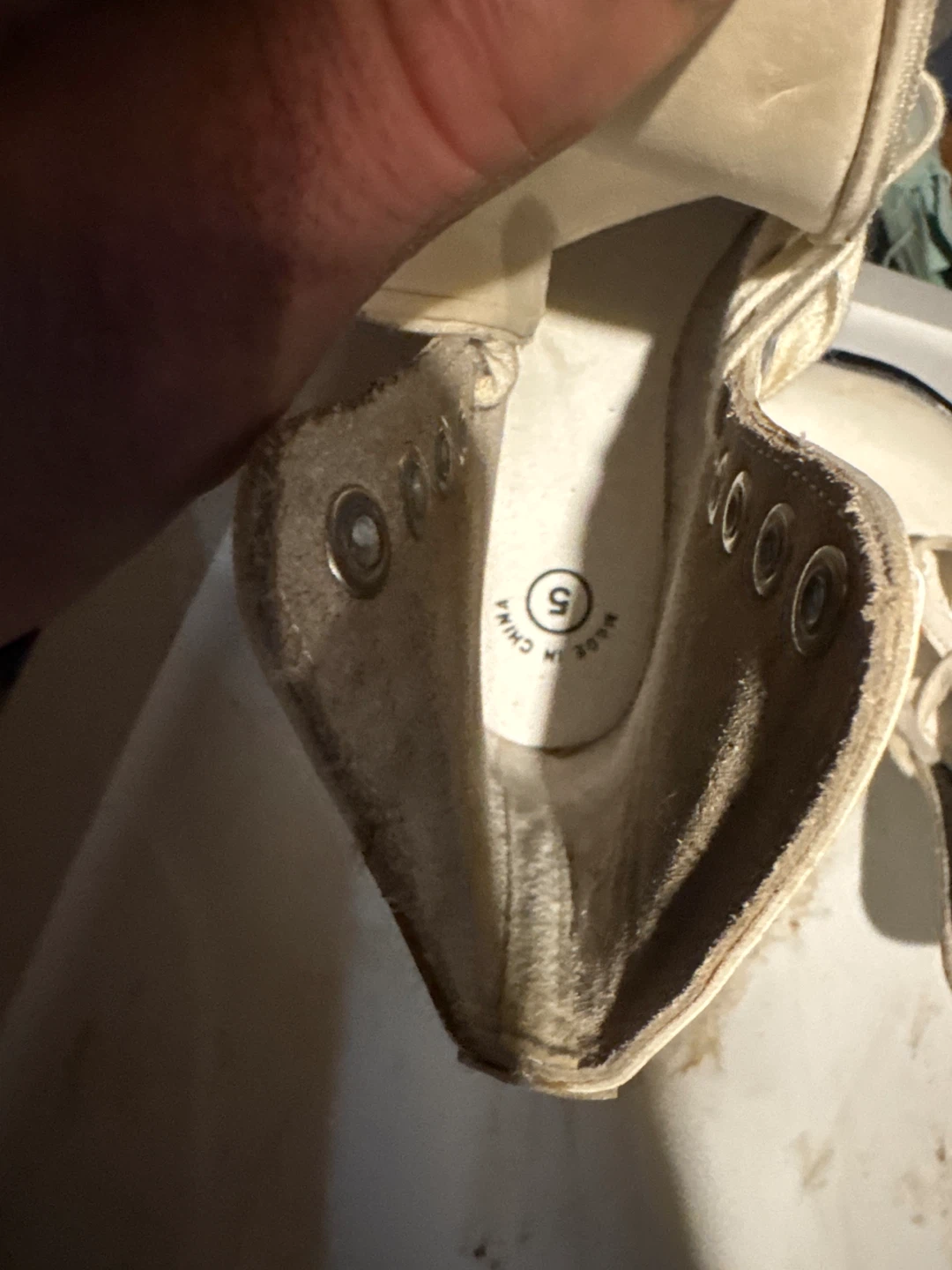 White Figure Ice Skates Size 5🏆 - photo 5