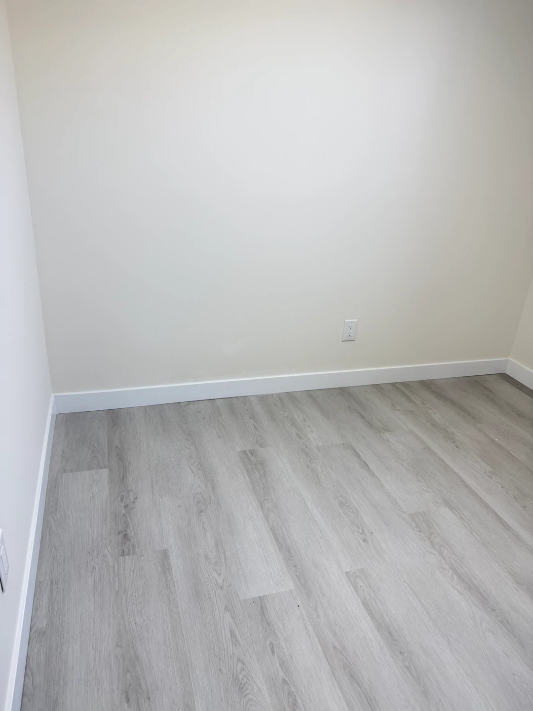 One room Legal Basement Suite