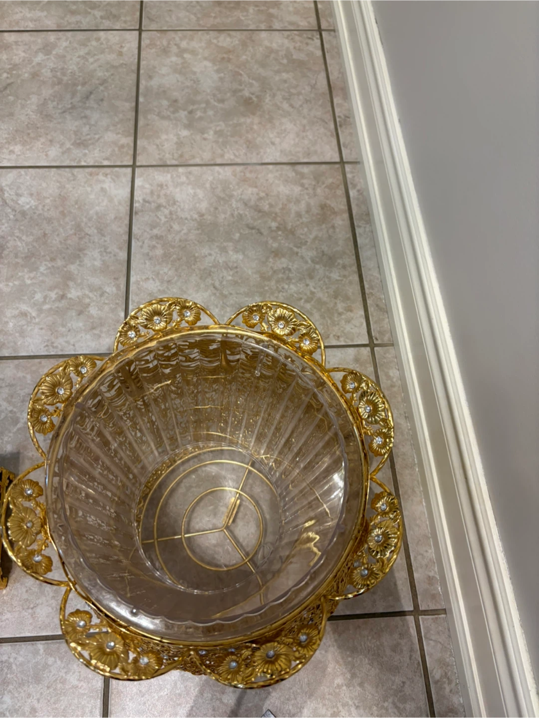 Decorative Gold Tissue Box Cover and Canister Set - photo 4