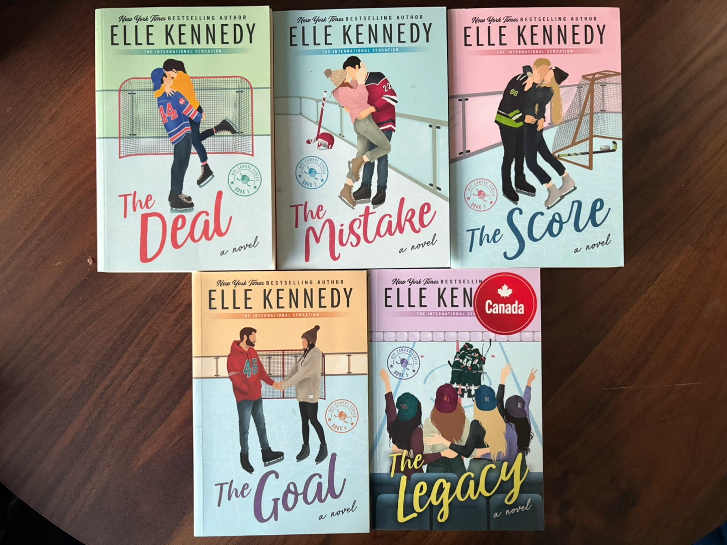 Elle Kennedy "Off-Campus" Series (5 Books)