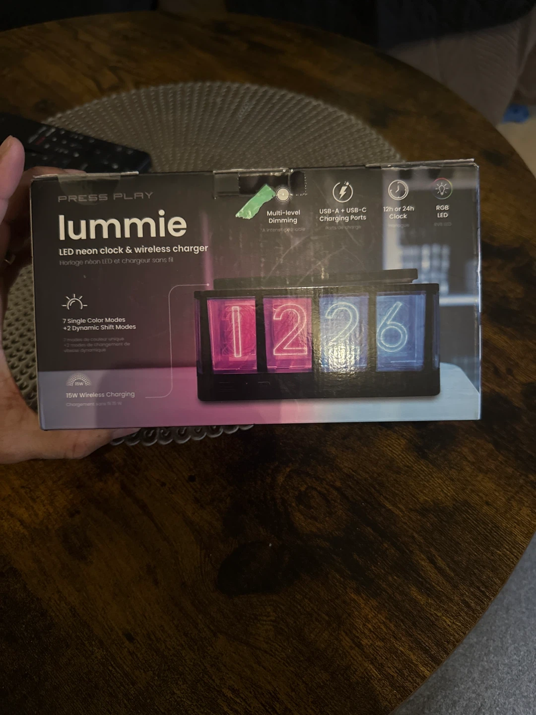 Press Play Lummie LED Neon Clock & Wireless Charger 🏆 - photo 3