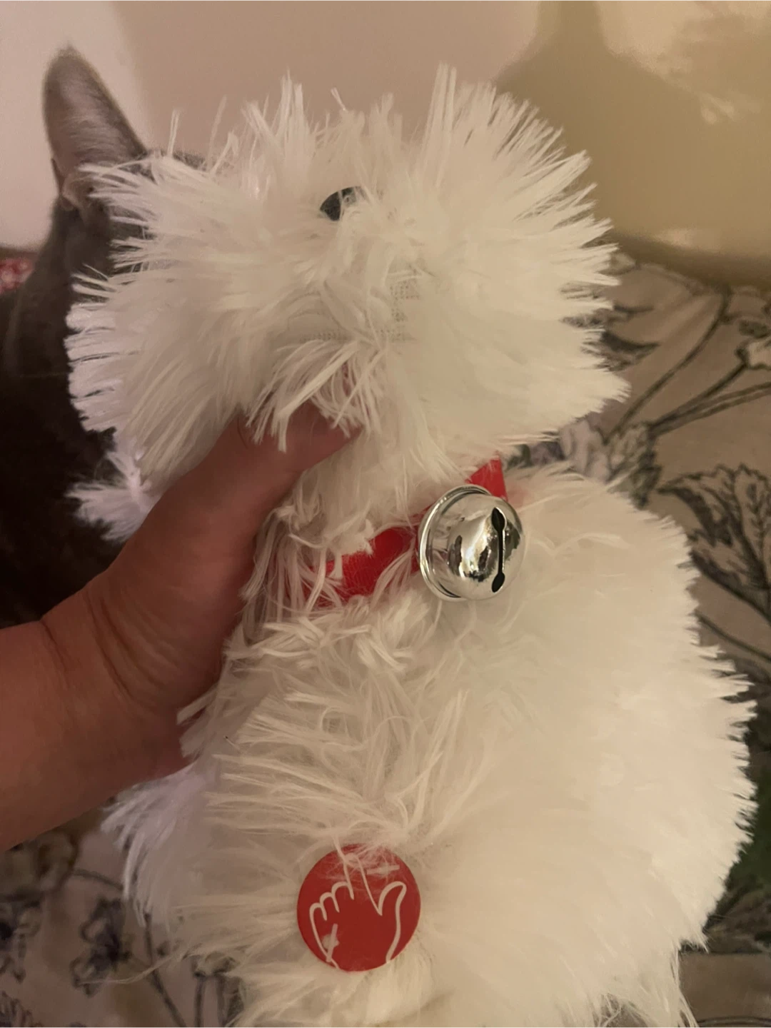 🏆" Brand new with tag White fluffy dog plush with bell - photo 4