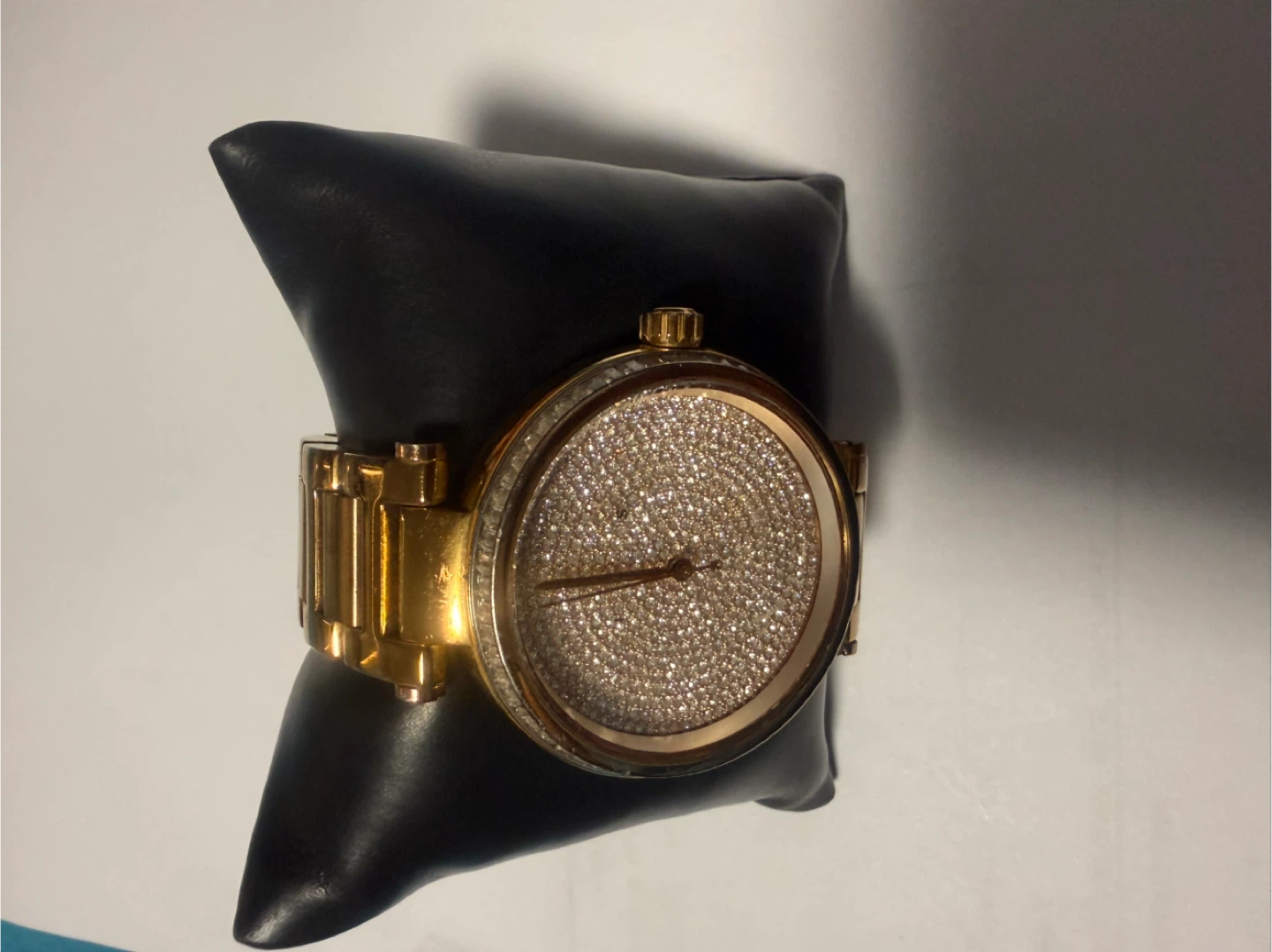 Michael Kors MK-5868 Stainless Steel Watch(rose-gold)