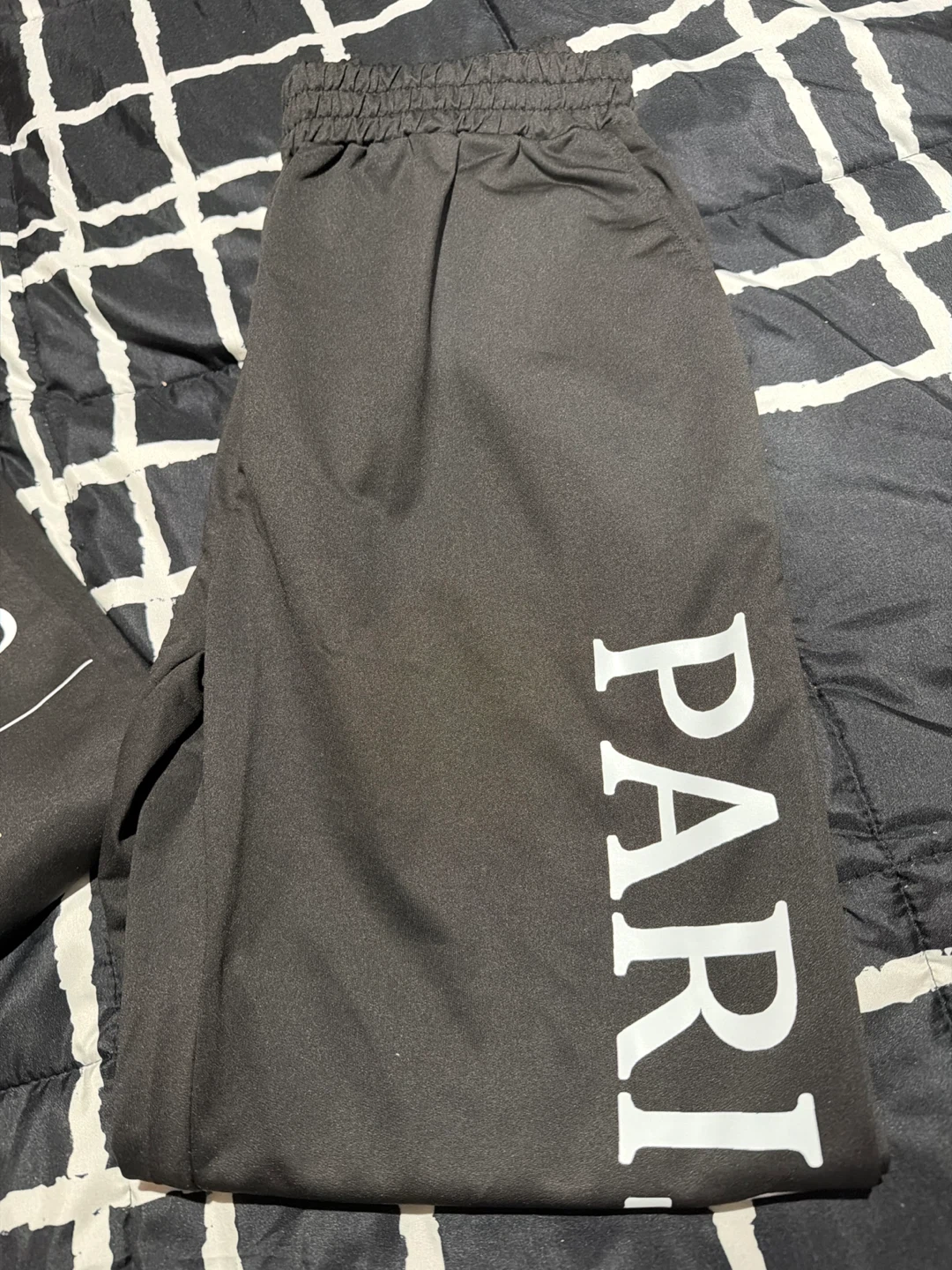 Black Paris France Sweatshirt and Pants Set 🏆 - photo 3