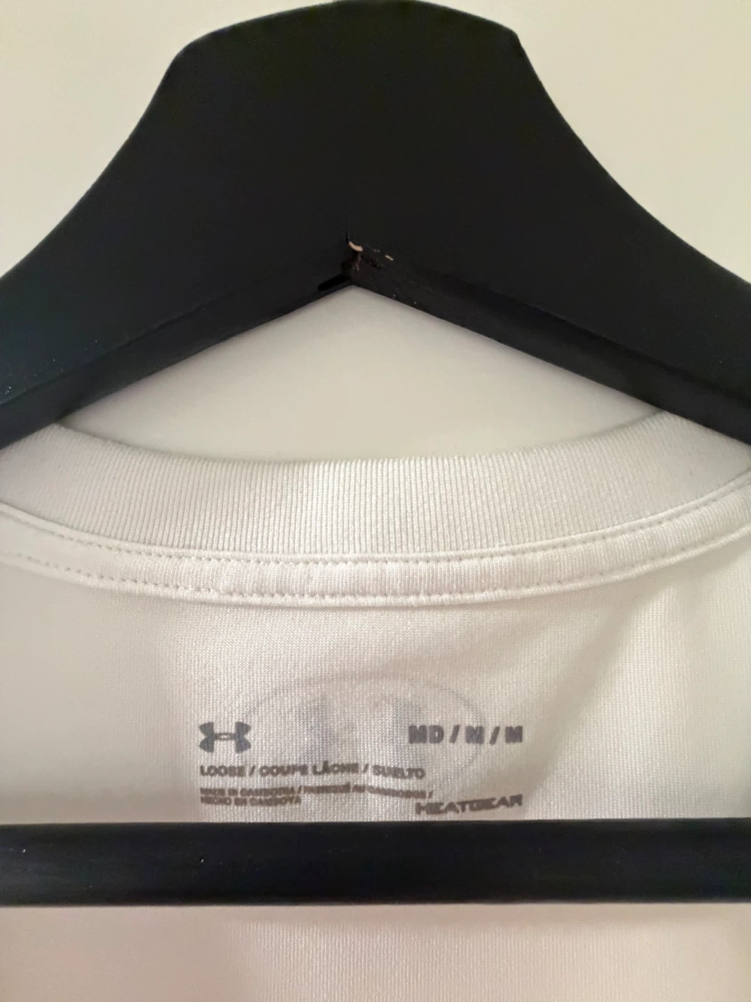 Under Armour White V-Neck T-Shirt - photo 2