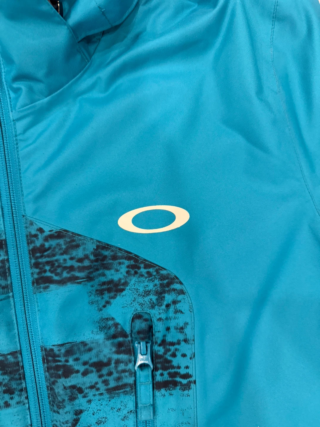 Oakley Ski/snowboard jacket Size Men (M) - photo 5