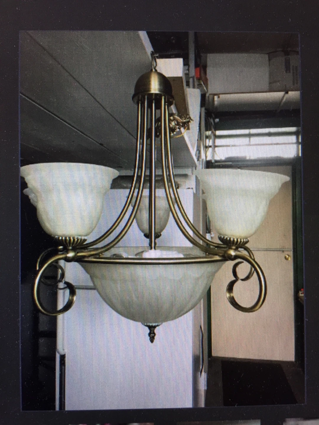 Chandelier like new