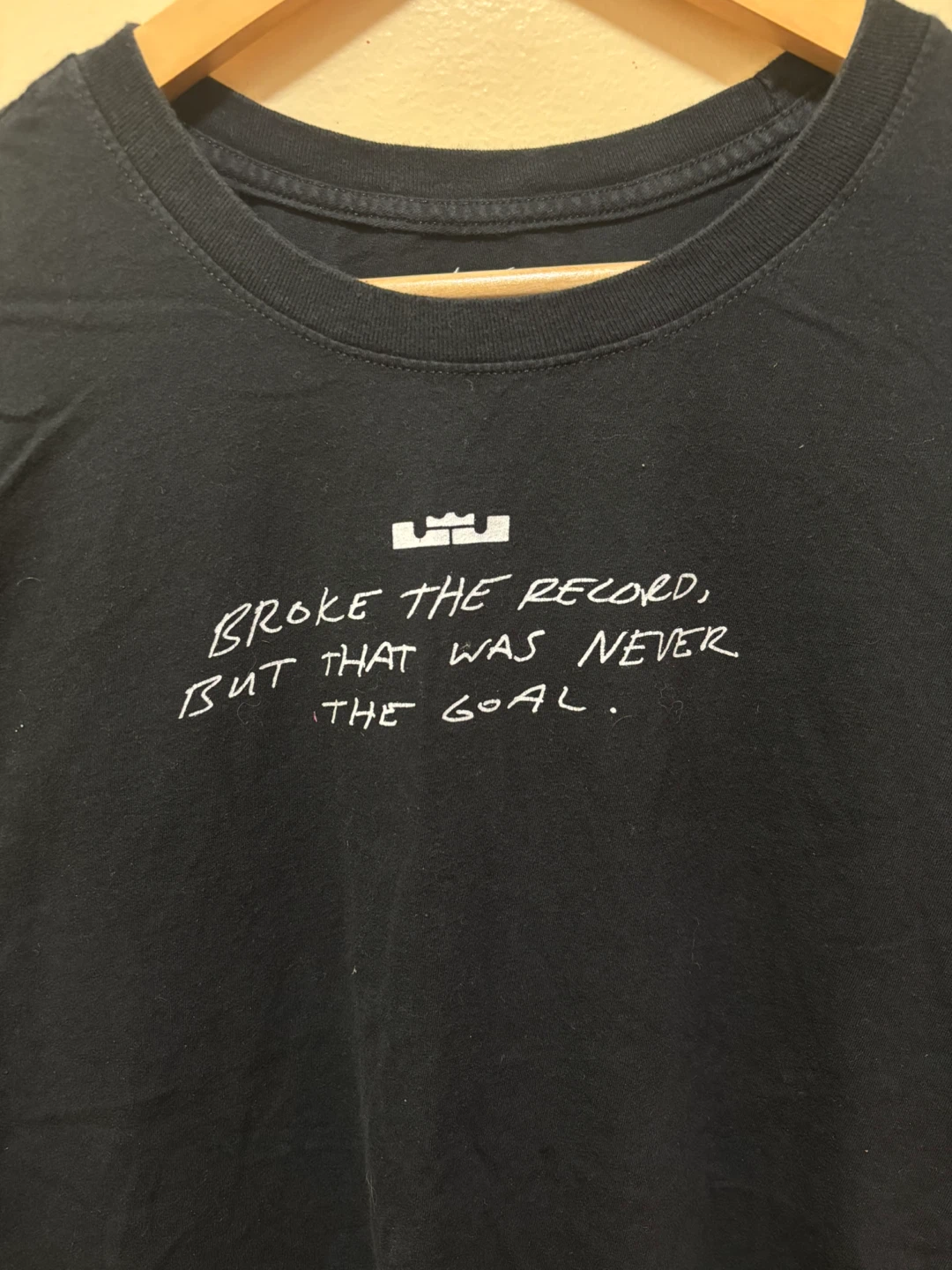 Nike LeBron James "Broke The Record" T-Shirt XL - photo 2