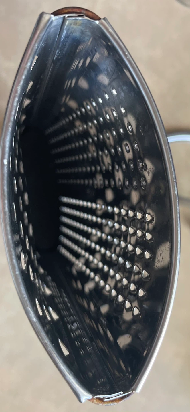 🏆 Stainless Steel Box Grater with Black Handle - photo 3