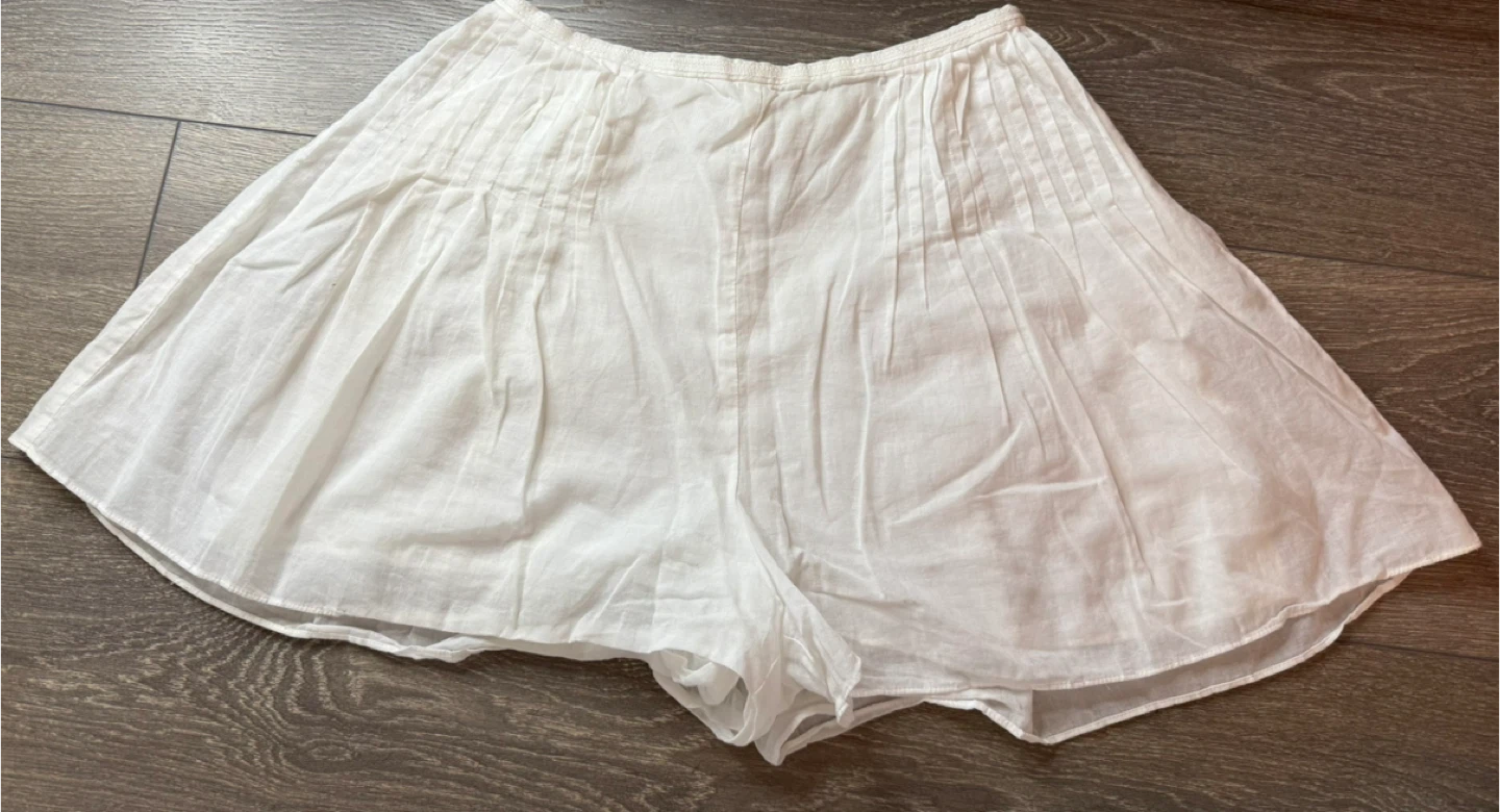 Rebecca Taylor White Pleated Shorts - photo 5
