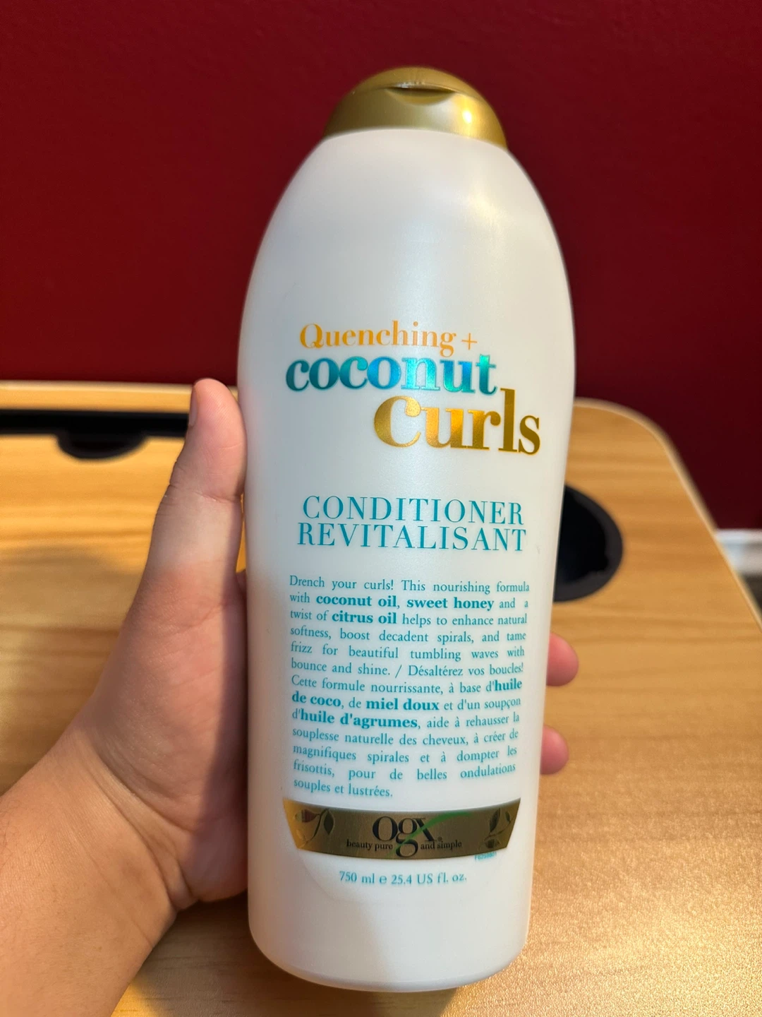 OGX Quenching + Coconut Curls Conditioner