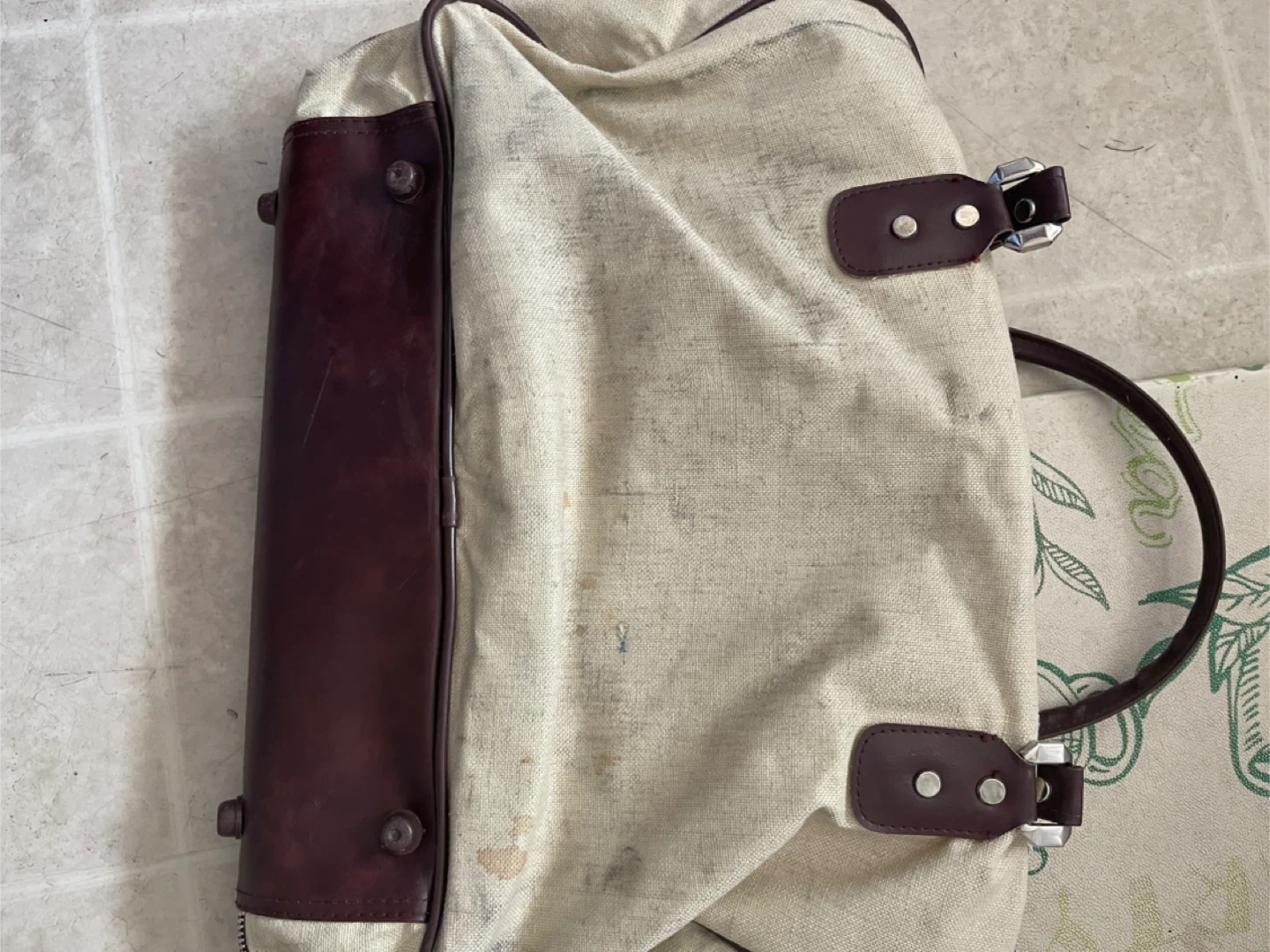 🏆 Canvas and Leather Trim Duffle Bag - photo 2