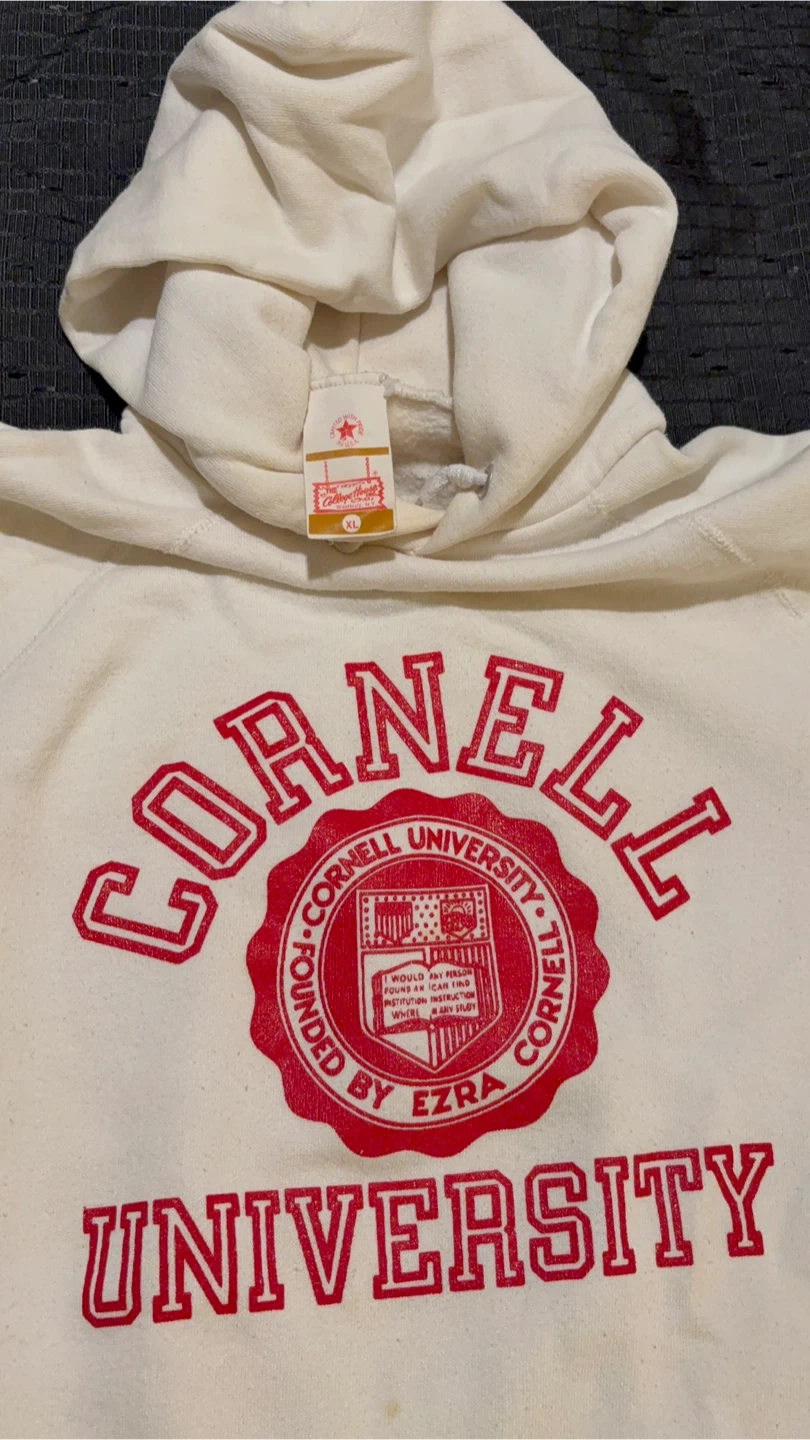White Cornell University Hoodie.  Size small 🏆 - photo 3