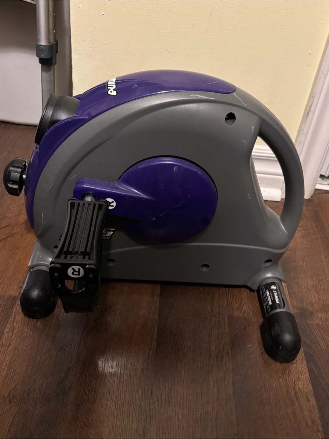 Stamina Mini Exercise Bike 🏆 - photo 4