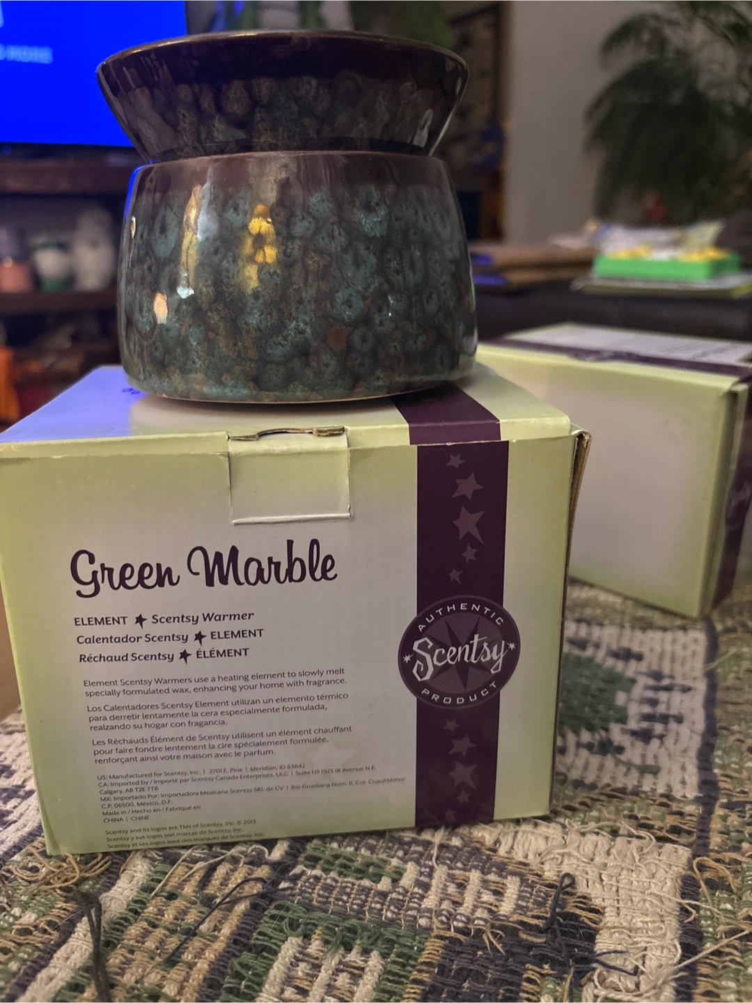Scentsy Green Marble Element Warmer