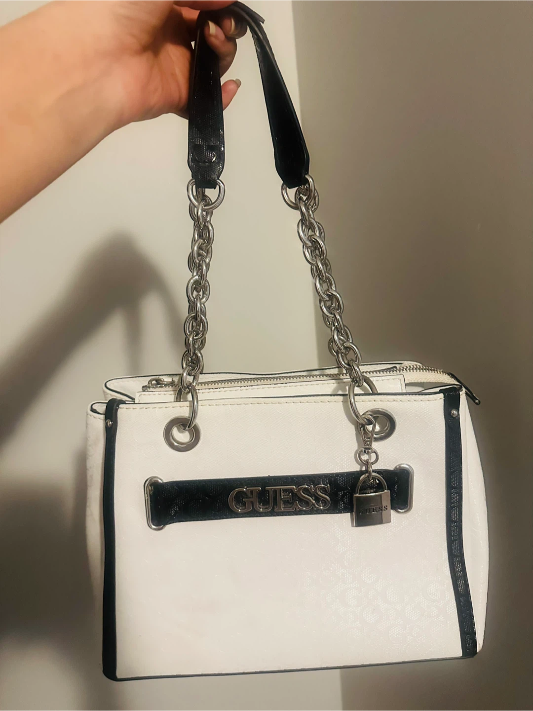 Guess Handbag White - photo 2