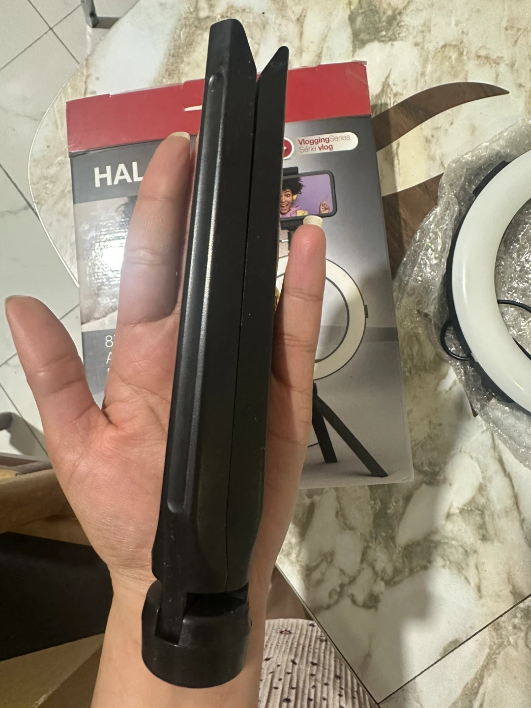 HALO Light 8" LED Ring Light Desktop Tripod Stand w/ Phone Mount - photo 2