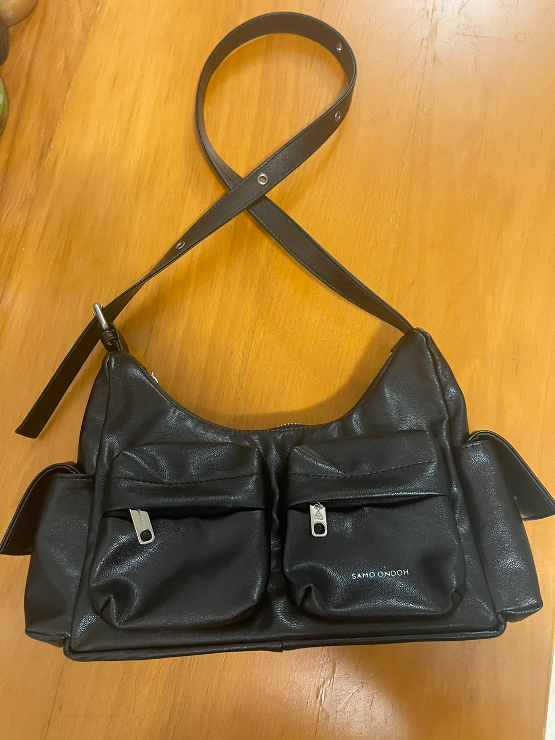 SAMO ONDOH Black Shoulder Bag