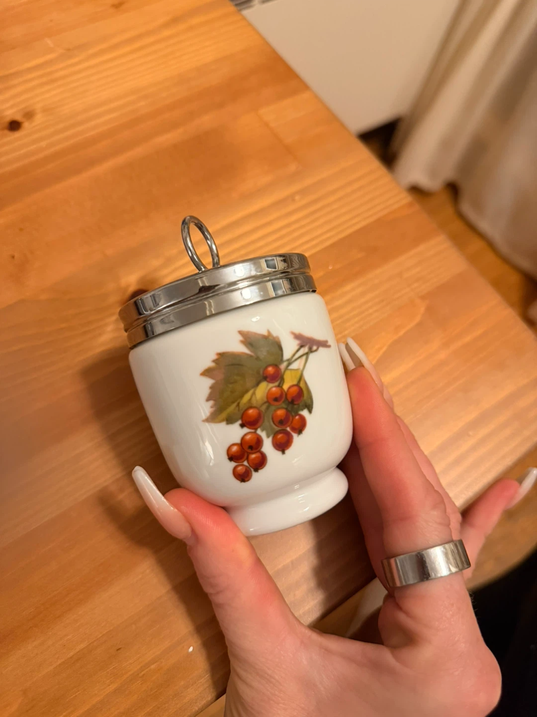 🏆Royal Worcester Porcelain Egg Coddler - Peach Motif - photo 3