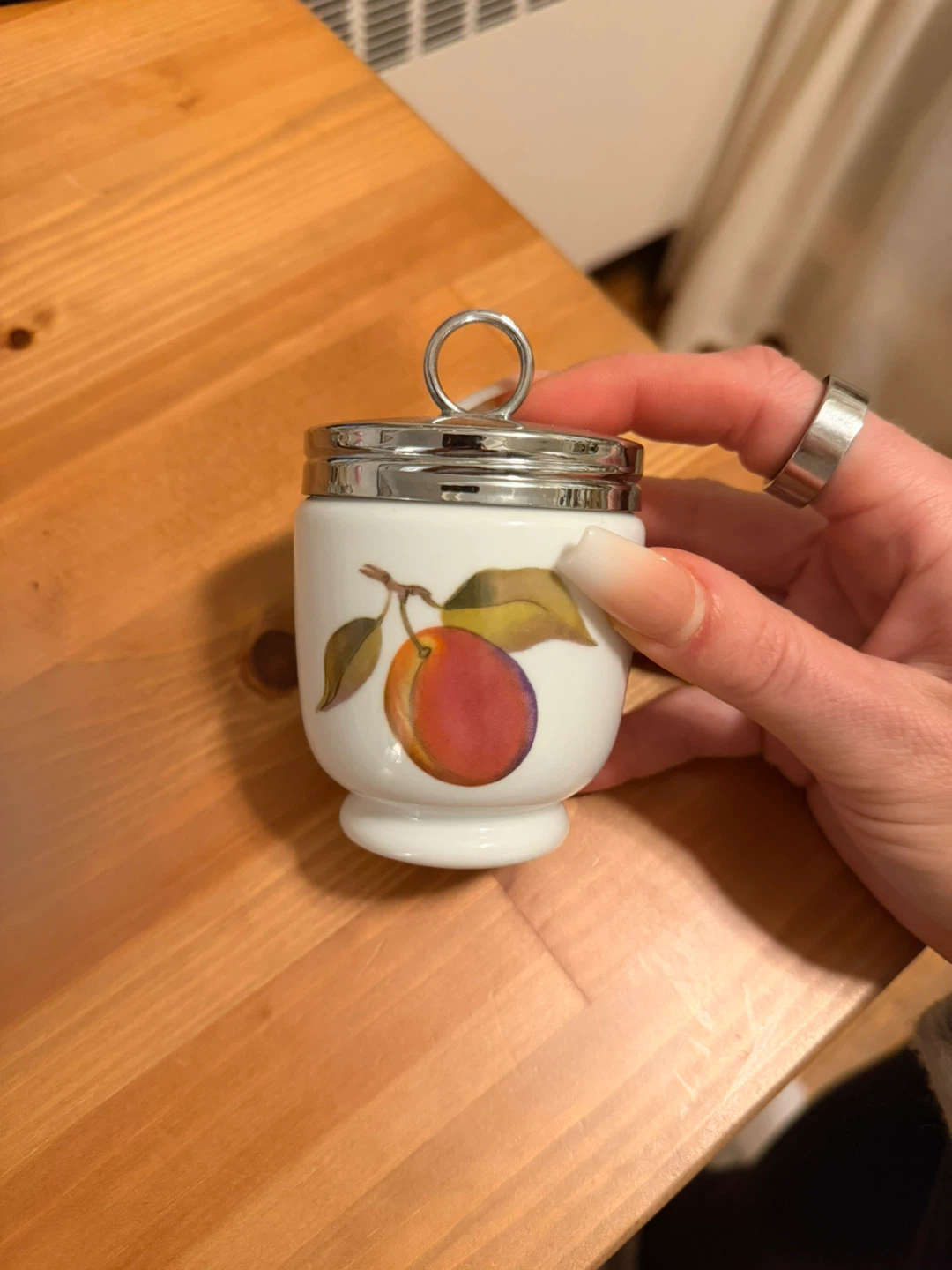 🏆Royal Worcester Porcelain Egg Coddler - Peach Motif