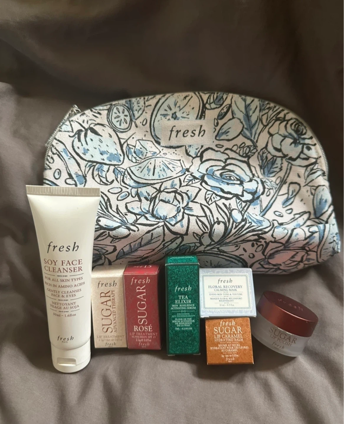 Fresh Skincare Set with pouch - photo 2