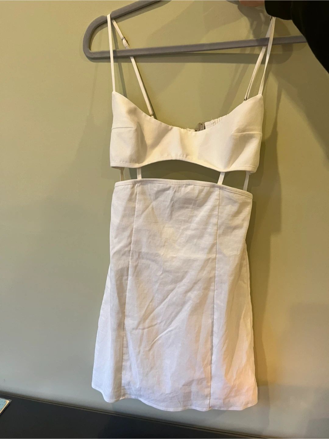 White Cut-Out Mini Dress brand new size small - photo 2