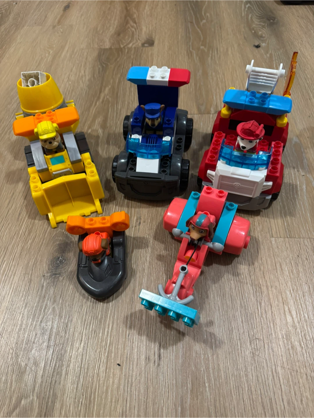 Paw Patrol Mega Bloks x 4