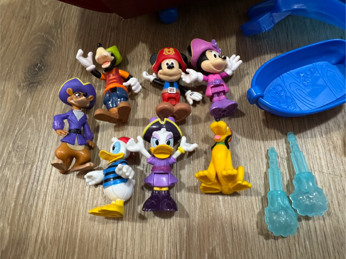 Disney Mickey Funhouse Treasure Adventure Pirate Ship Playset - photo 2