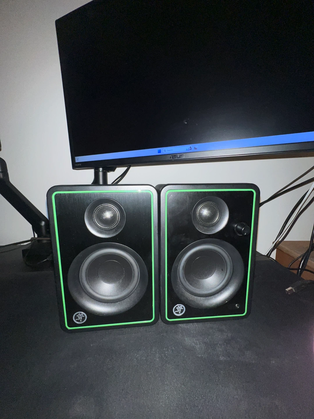 Mackie CR3 X Creative Reference Studio Monitors