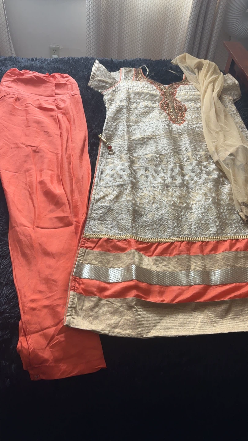 Women's Embroidered Salwar Kameez Set