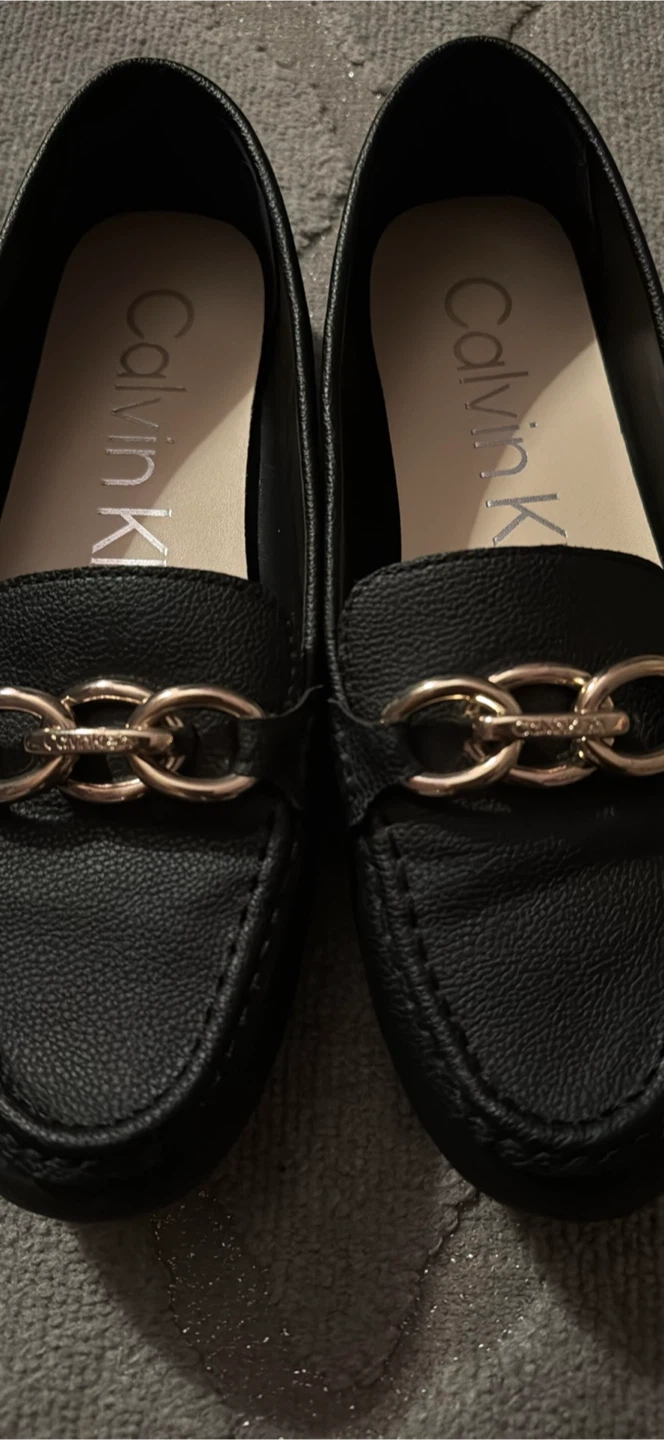 Calvin Klein Black Loafers with Gold Chain Detail - photo 4