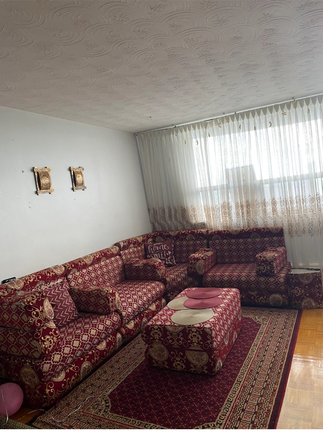 Sectional Sofa with Ottoman