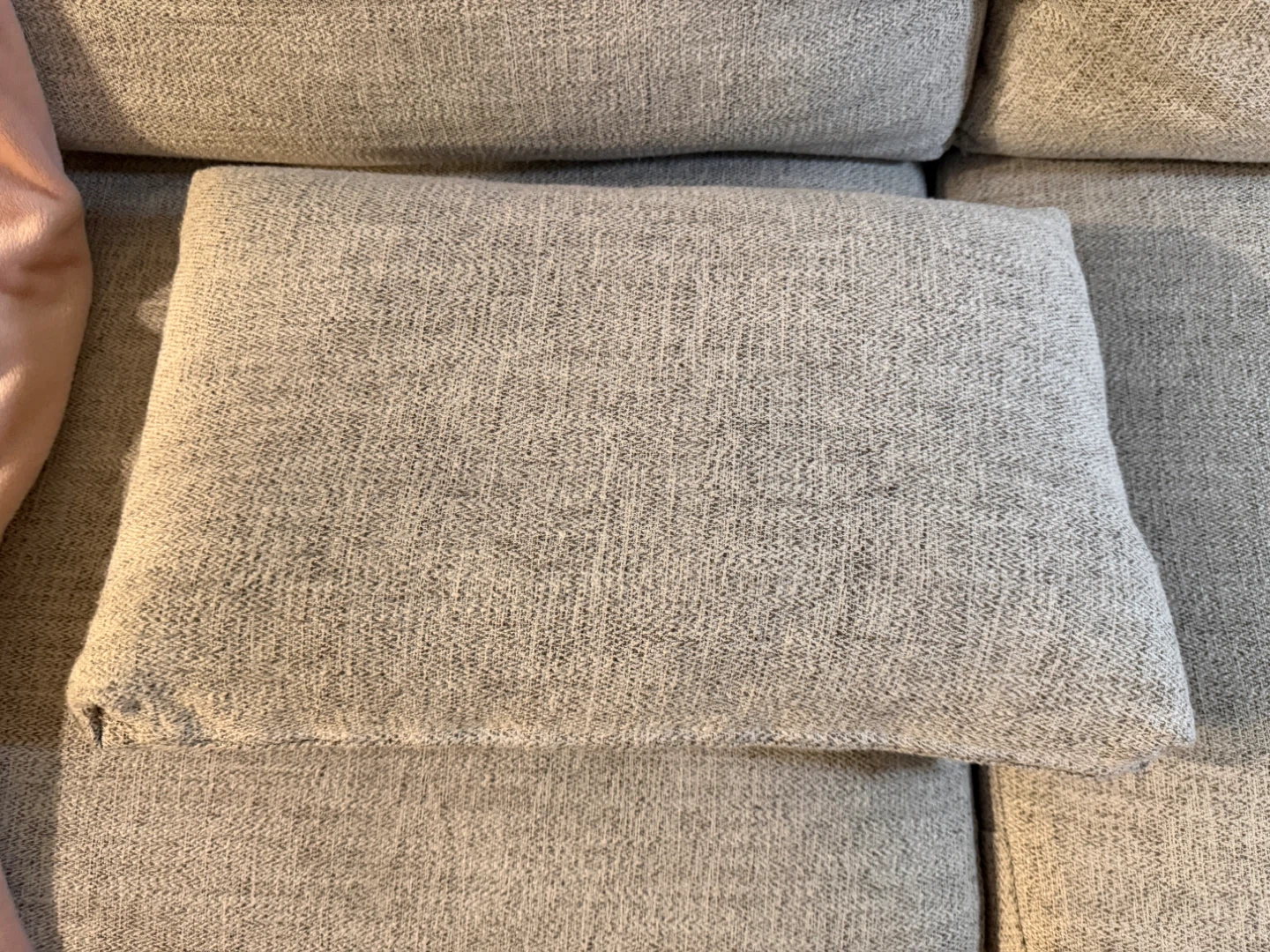 Harper Sofa – Cream colour (2024) – Excellent Condition - photo 4