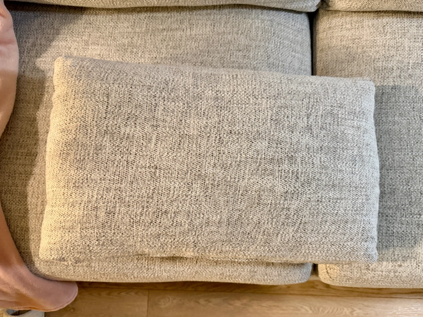 Harper Sofa – Cream colour (2024) – Excellent Condition - photo 3