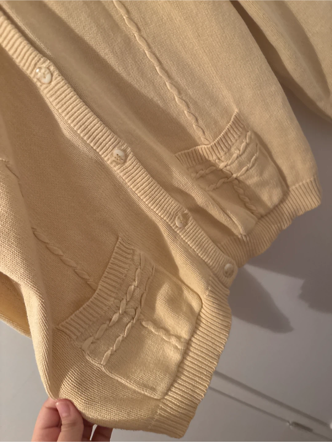 Women's Cream V-Neck Button-Up Cardigan - photo 2
