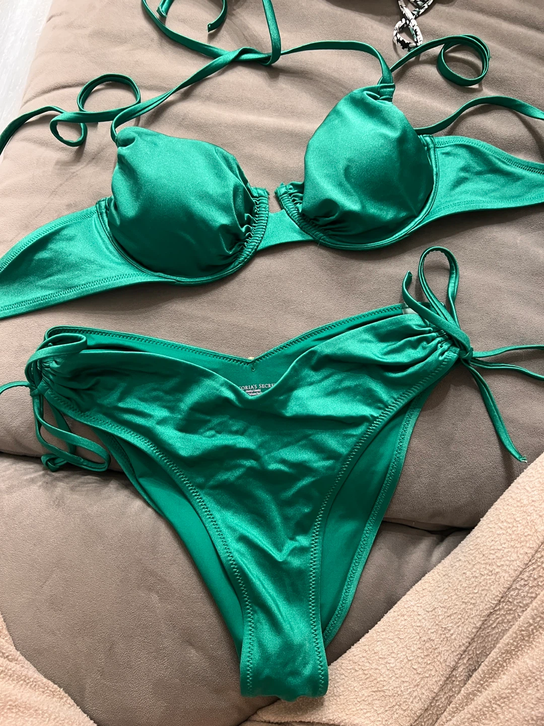 Victoria's Secret Cheeky Bikini Set - Green