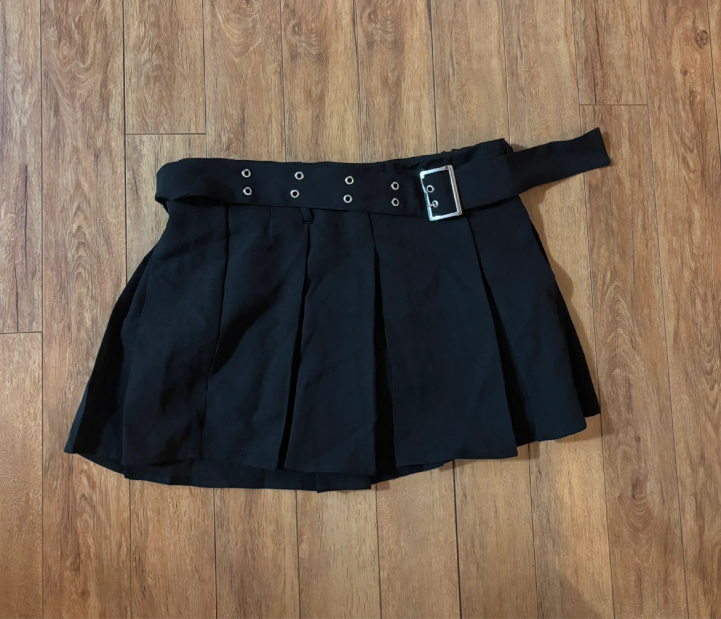 Refuge Black Pleated Skort with Belt - Size M