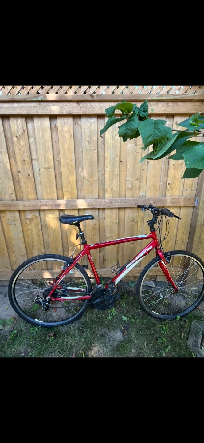 Rocky Mountain Red Hybrid Bicycle - photo 3