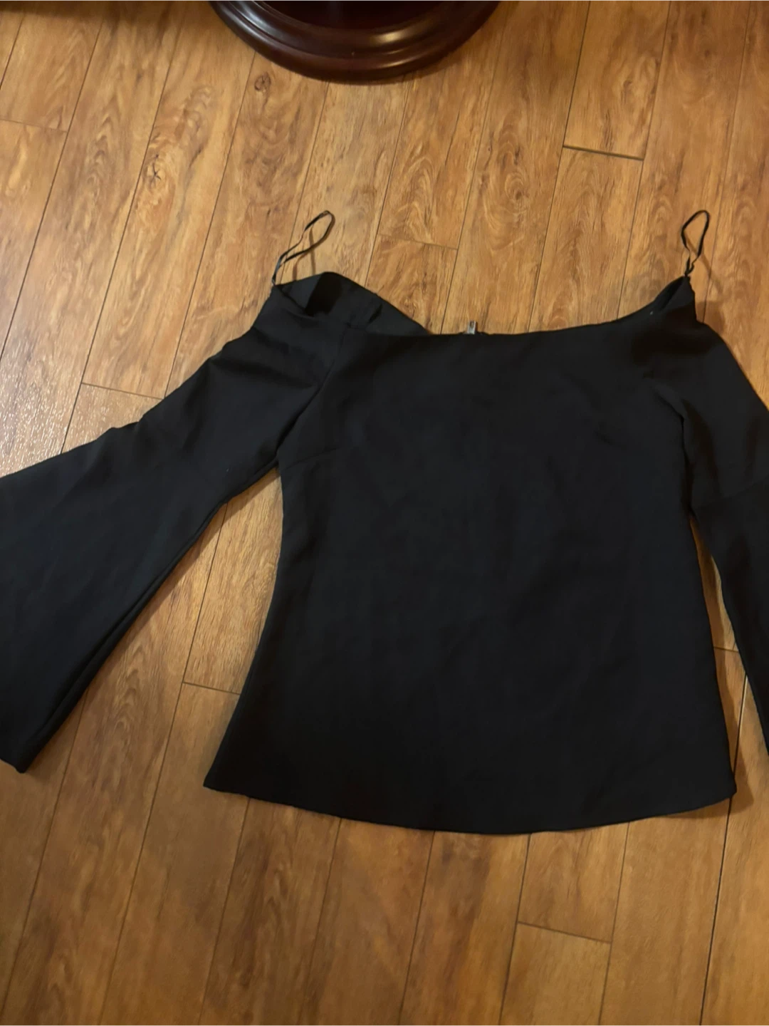 Lulus Black Bell Sleeve Off-the-Shoulder Top Size S - photo 2