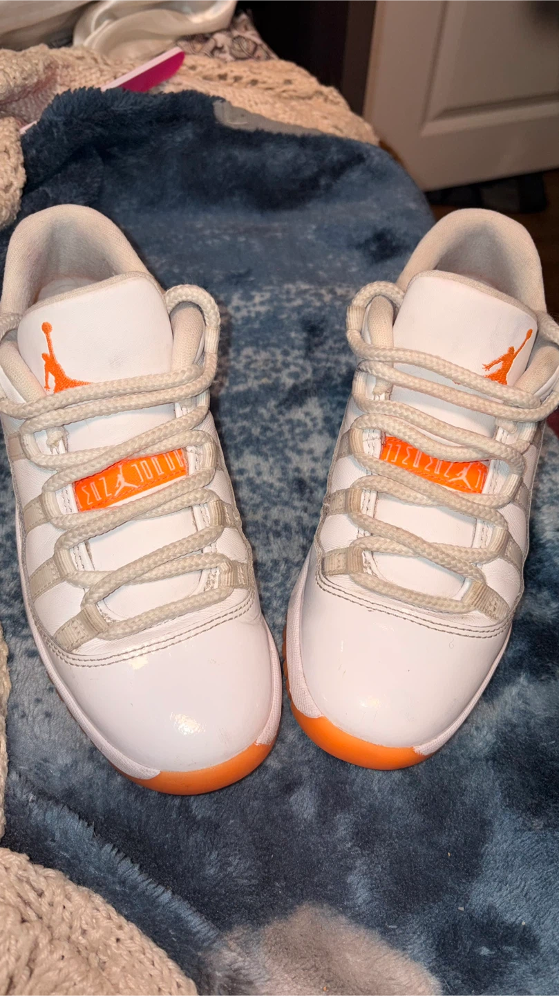 Nike Air Jordan 11 Retro Low TD Shoes - White/Orange - Size 3Yq🏆 - photo 3