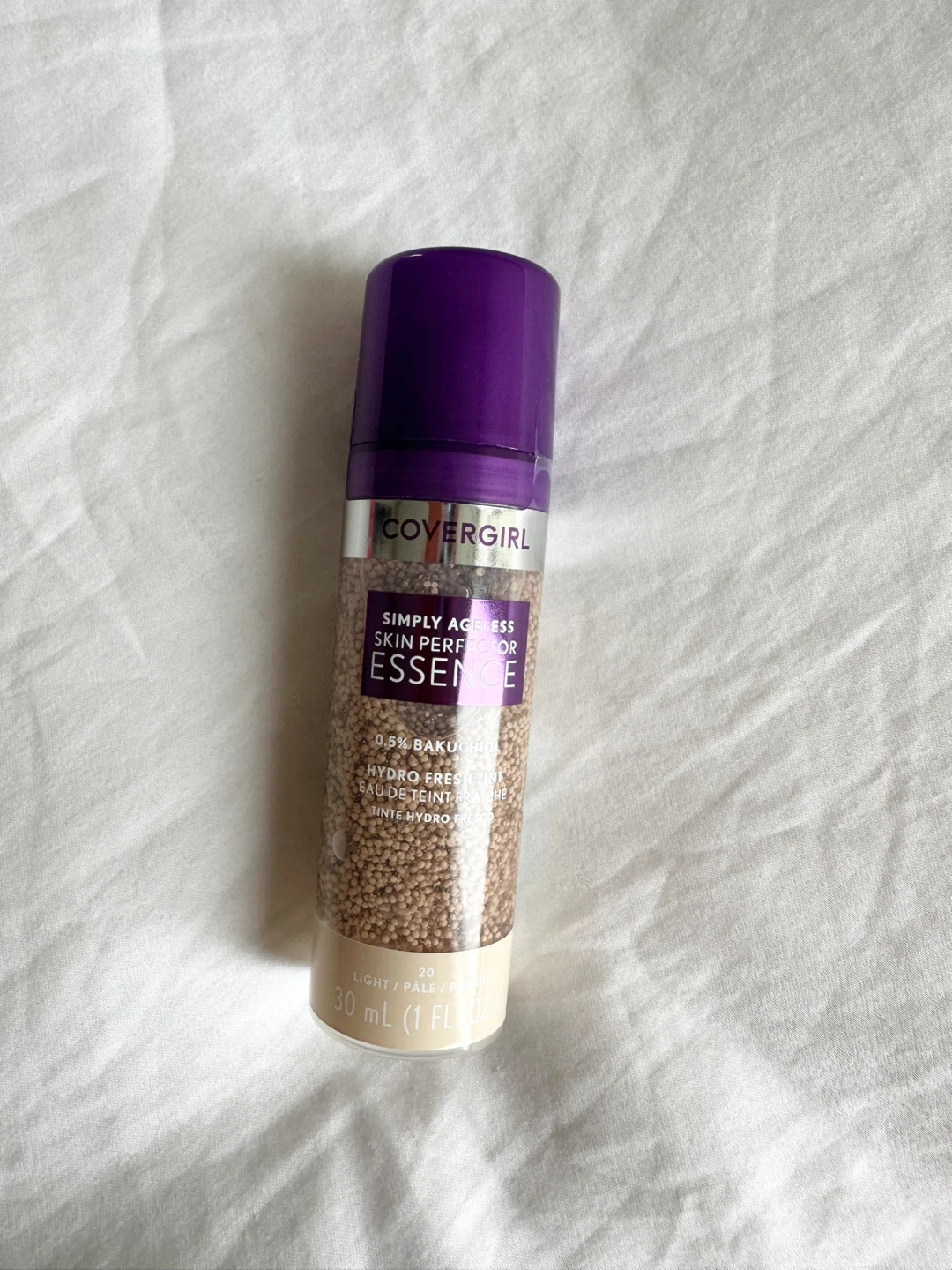 🆕 CoverGirl Skin Perfection Essence Foundation - Light