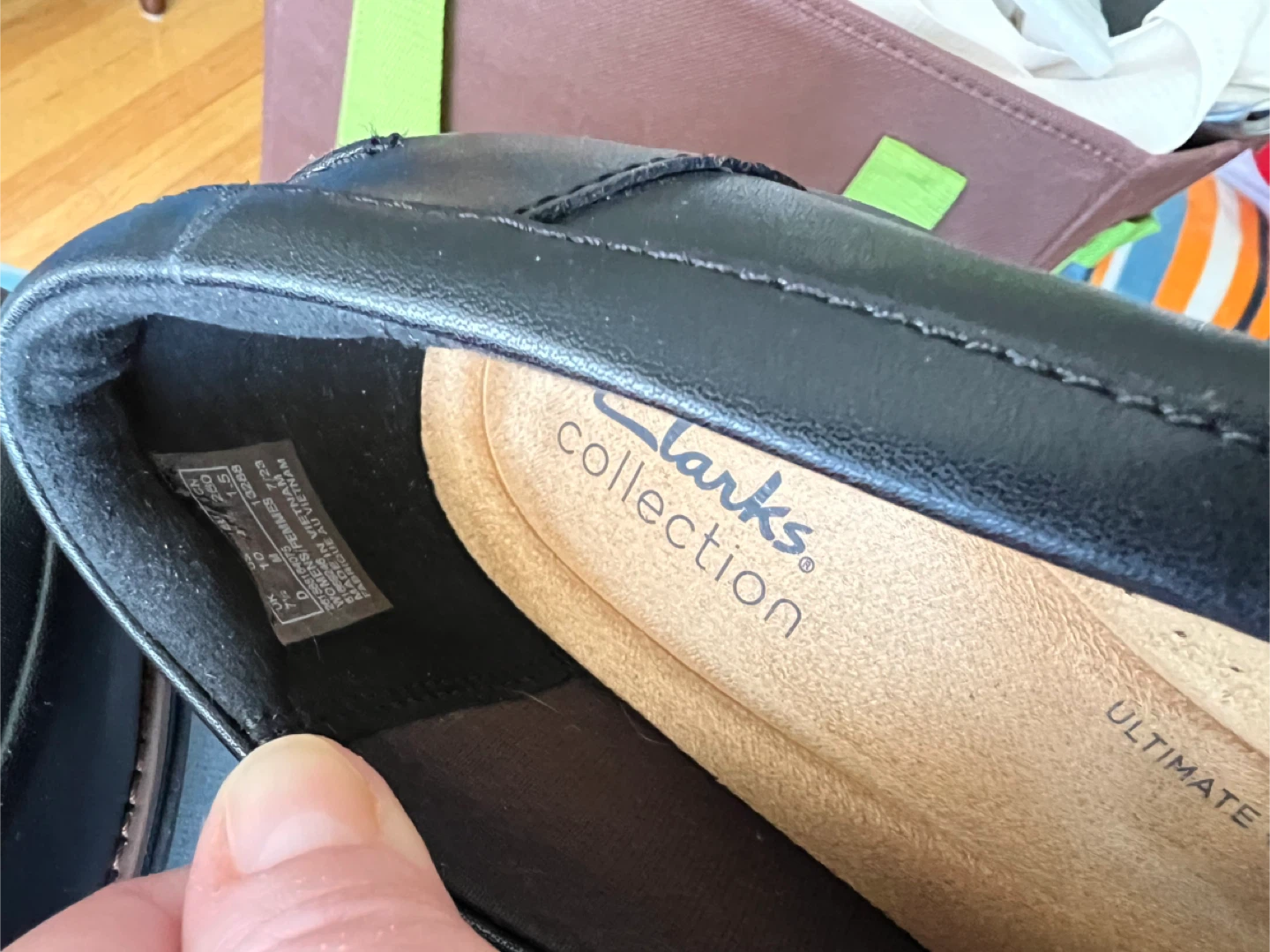 Clark’s wedge heel loafers in Black, like new - photo 2